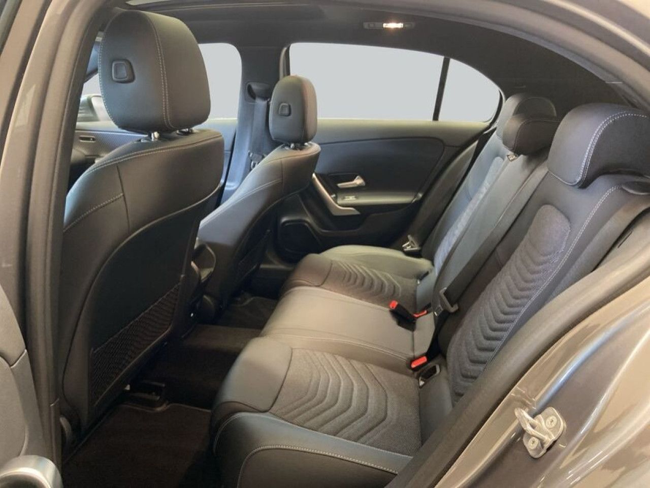 Mercedes-Benz A-Klasse – Bild 11