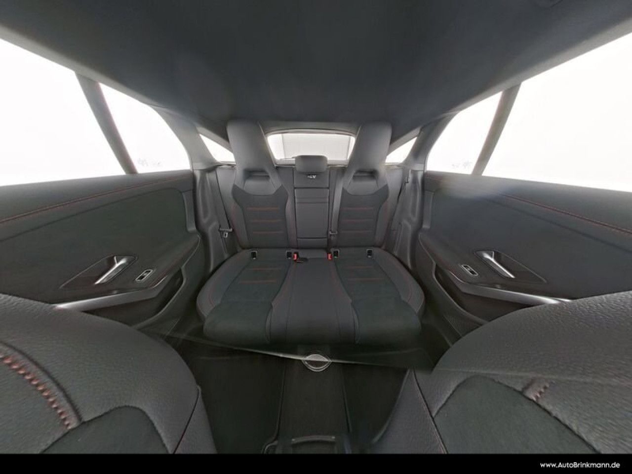 Mercedes-Benz CLA – Bild 8