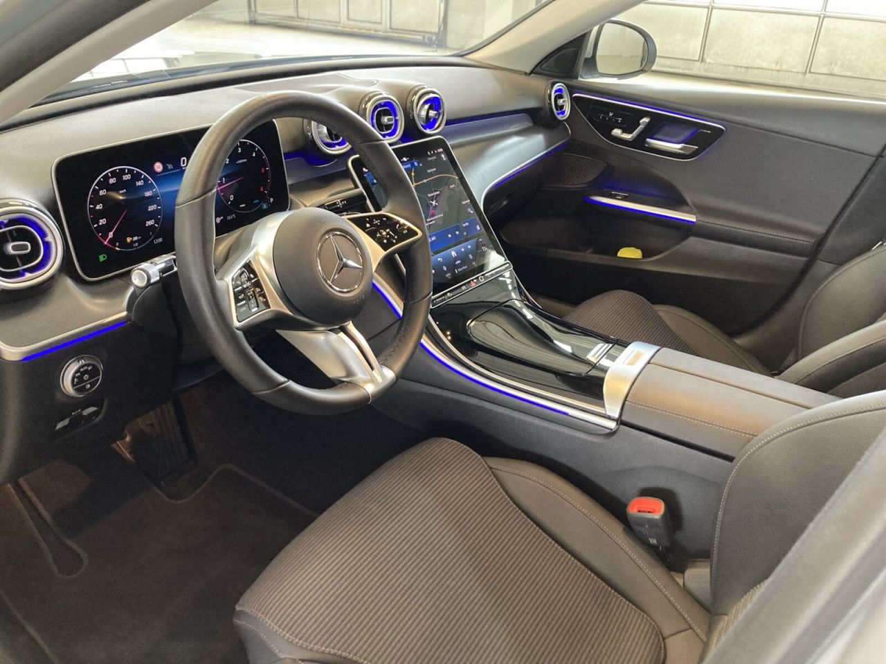 Mercedes-Benz C-Klasse – Bild 10