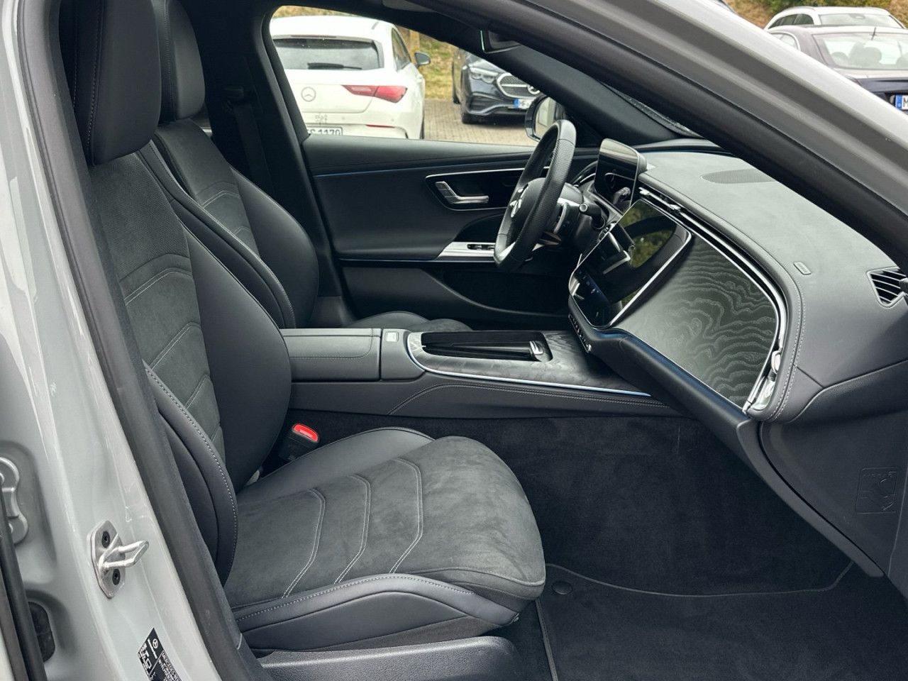 Mercedes-Benz E-Klasse – Bild 14