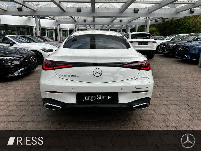 Mercedes-Benz CLE 300 Hybrid