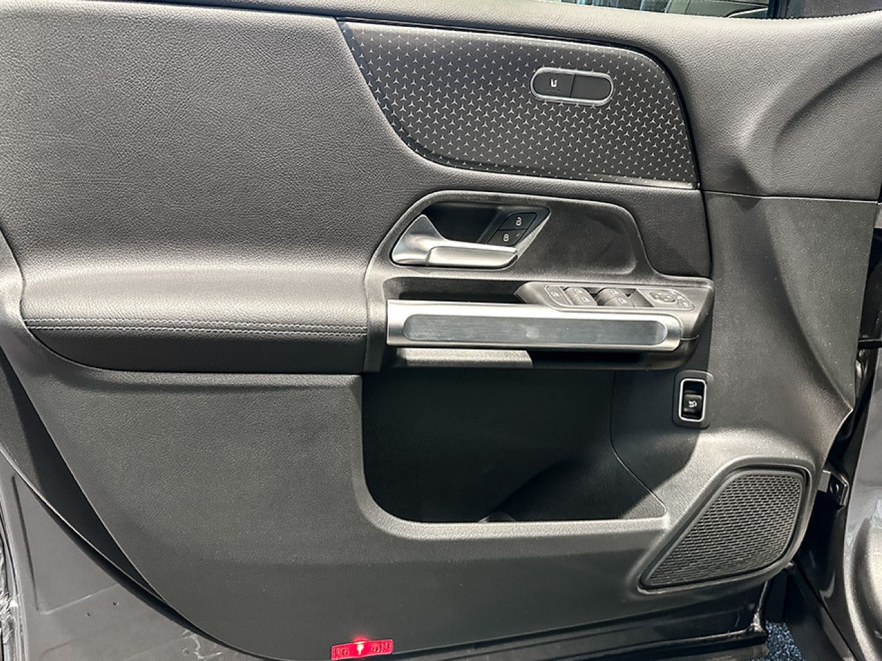 Fahrzeugbild 11 / 16