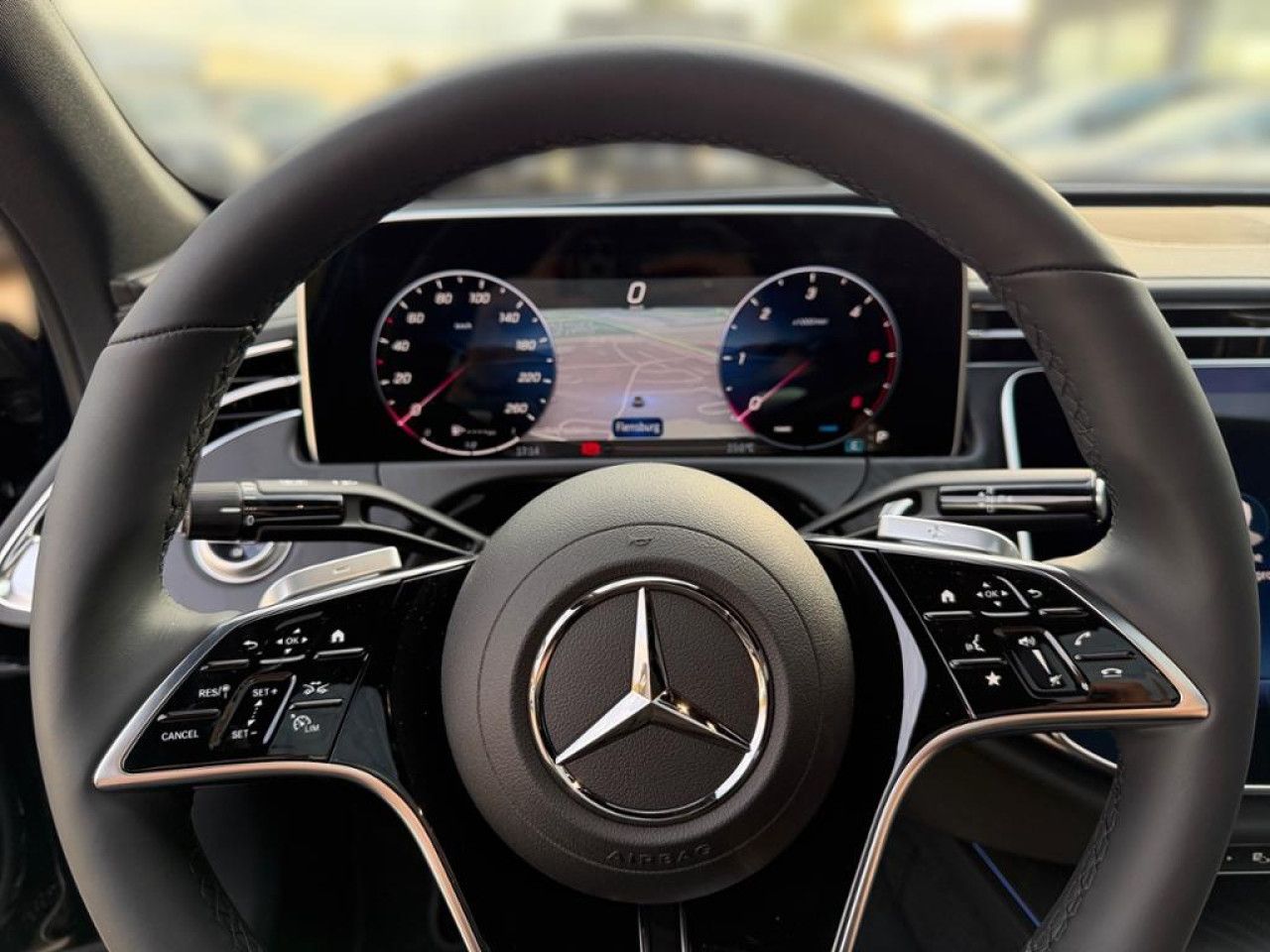 Mercedes-Benz E-Klasse – Bild 16