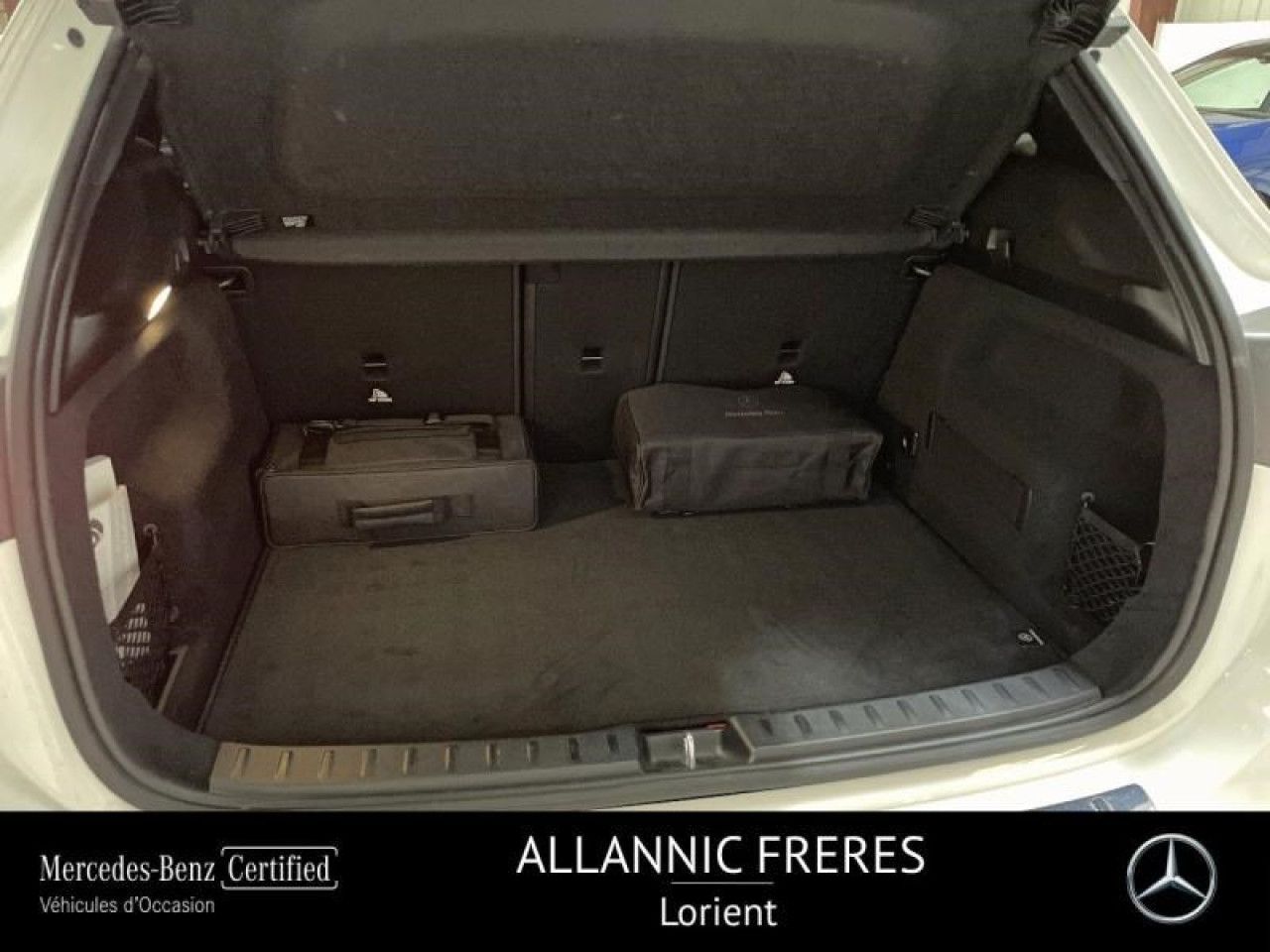 Photo du v&eacute;hicule 12 / 18