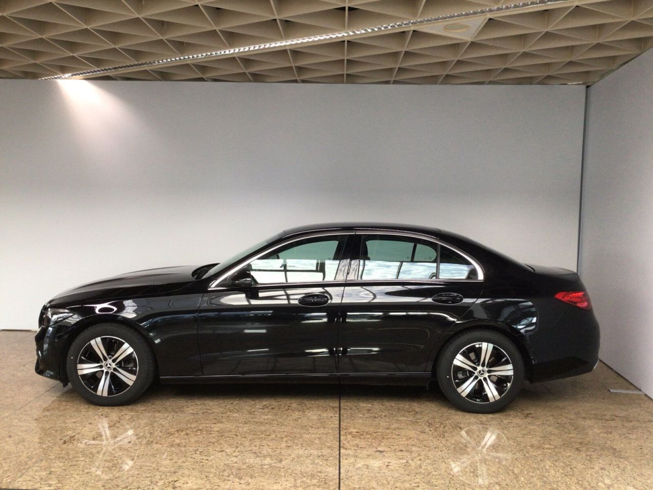 Mercedes-Benz C-Klasse – Bild 2