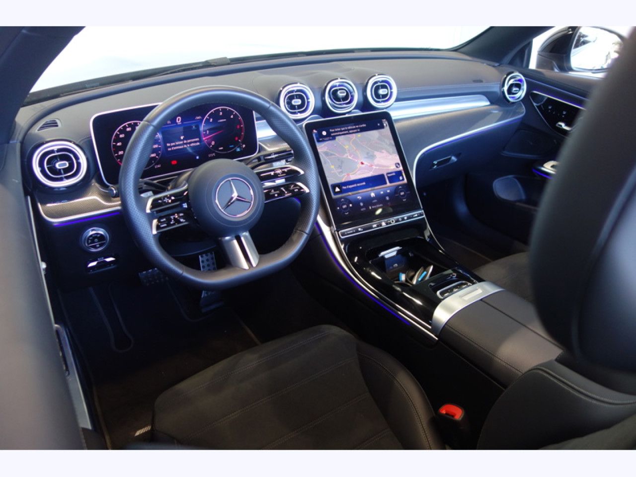 Photo du v&eacute;hicule 11 / 18