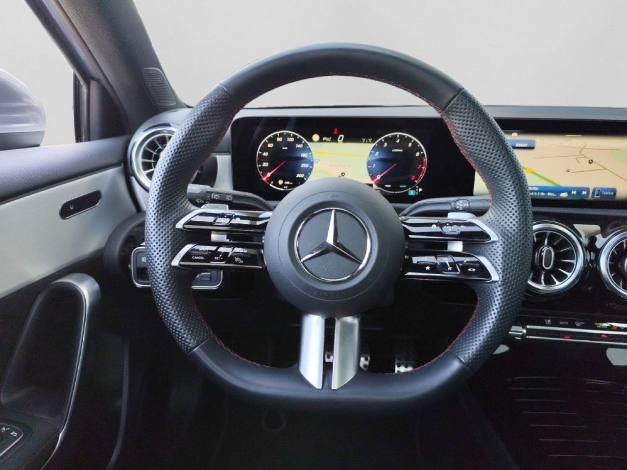 Mercedes-Benz A-Klasse – Bild 12