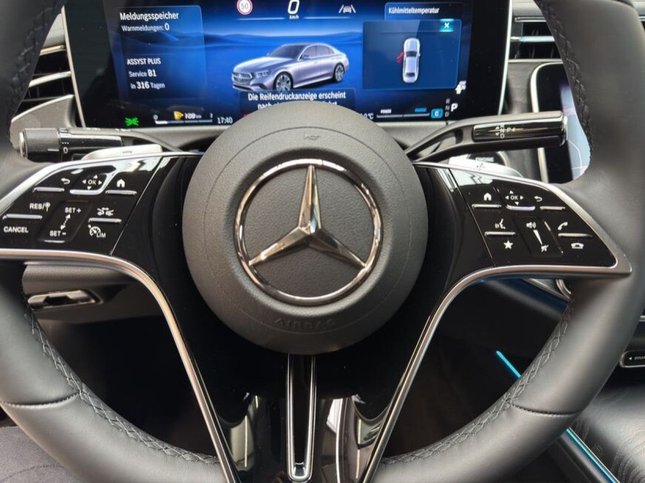 Mercedes-Benz E-Klasse – Bild 11