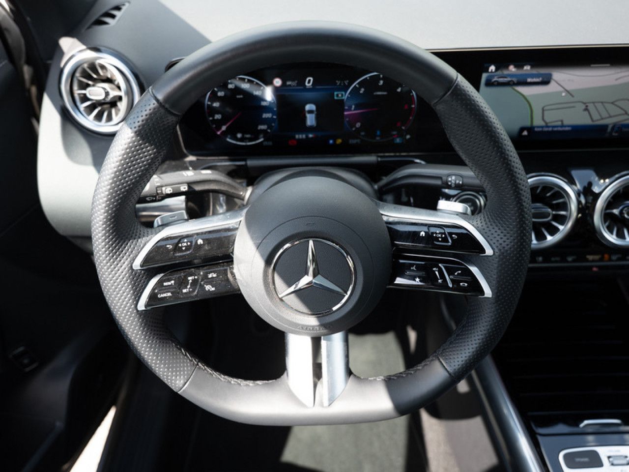 Mercedes-Benz GLA – Bild 9