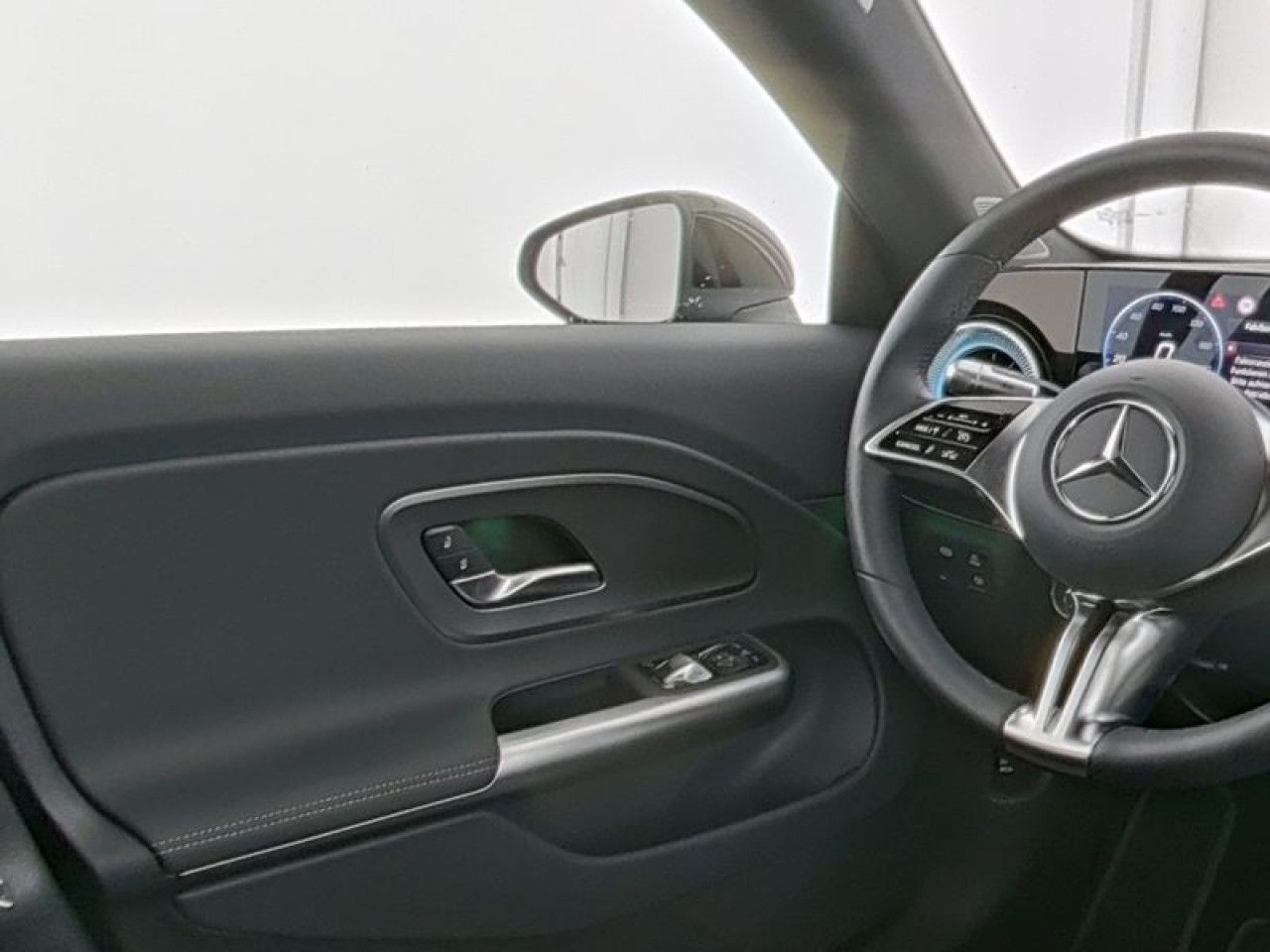 Mercedes-Benz CLA – Bild 8