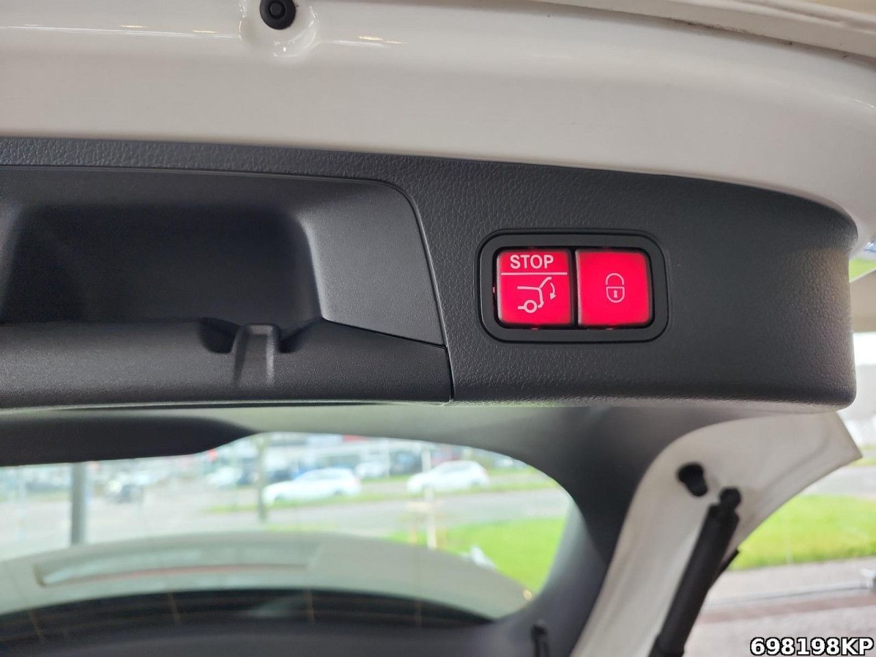 Fahrzeugbild 14 / 14