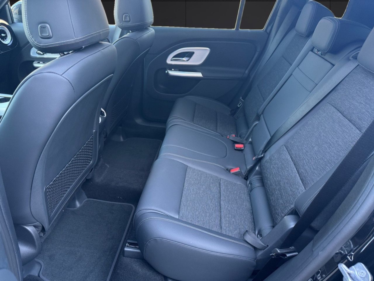 Mercedes-Benz GLB – Bild 13