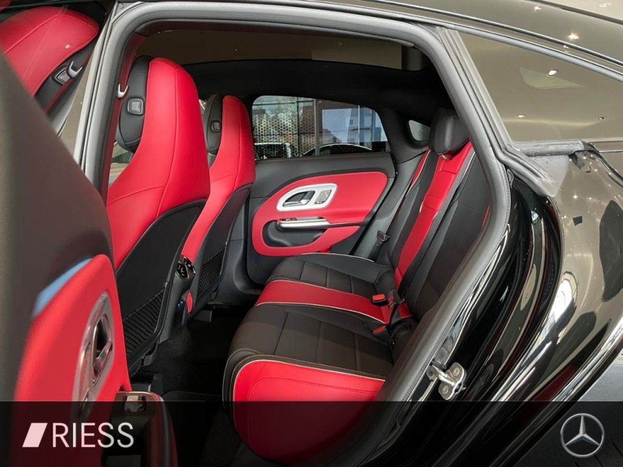 Mercedes-Benz CLA – Bild 4