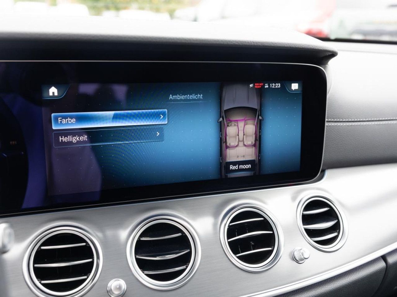 Mercedes-Benz E-Klasse – Bild 12