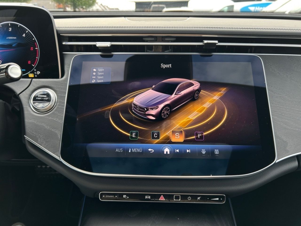 Mercedes-Benz E-Klasse – Bild 29