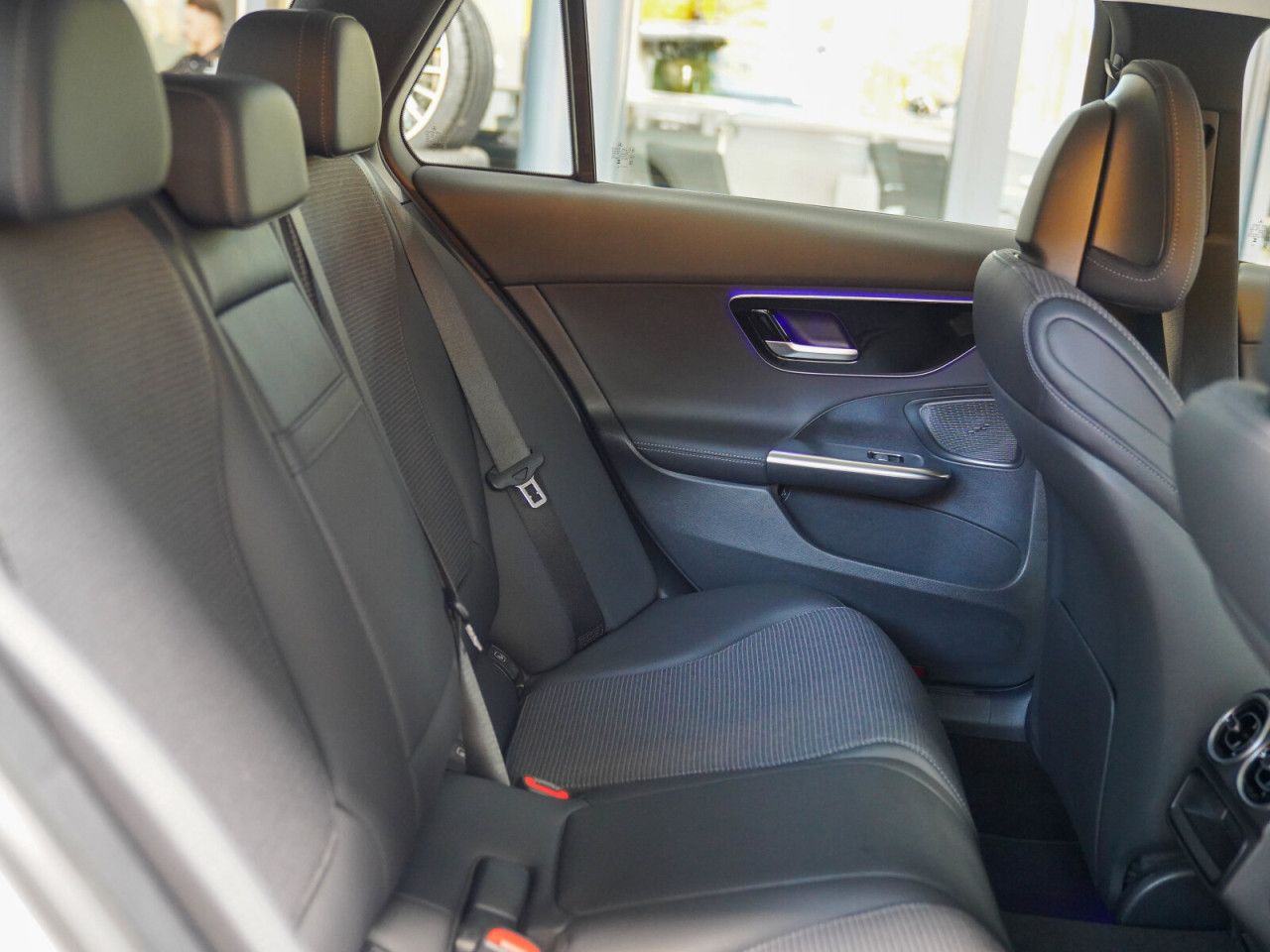 Mercedes-Benz C-Klasse – Bild 12