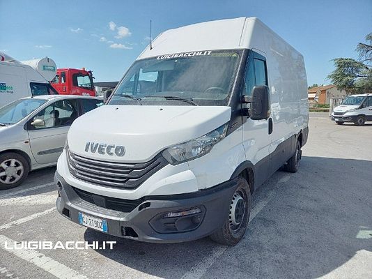 Immagine del veicolo 1 / 5