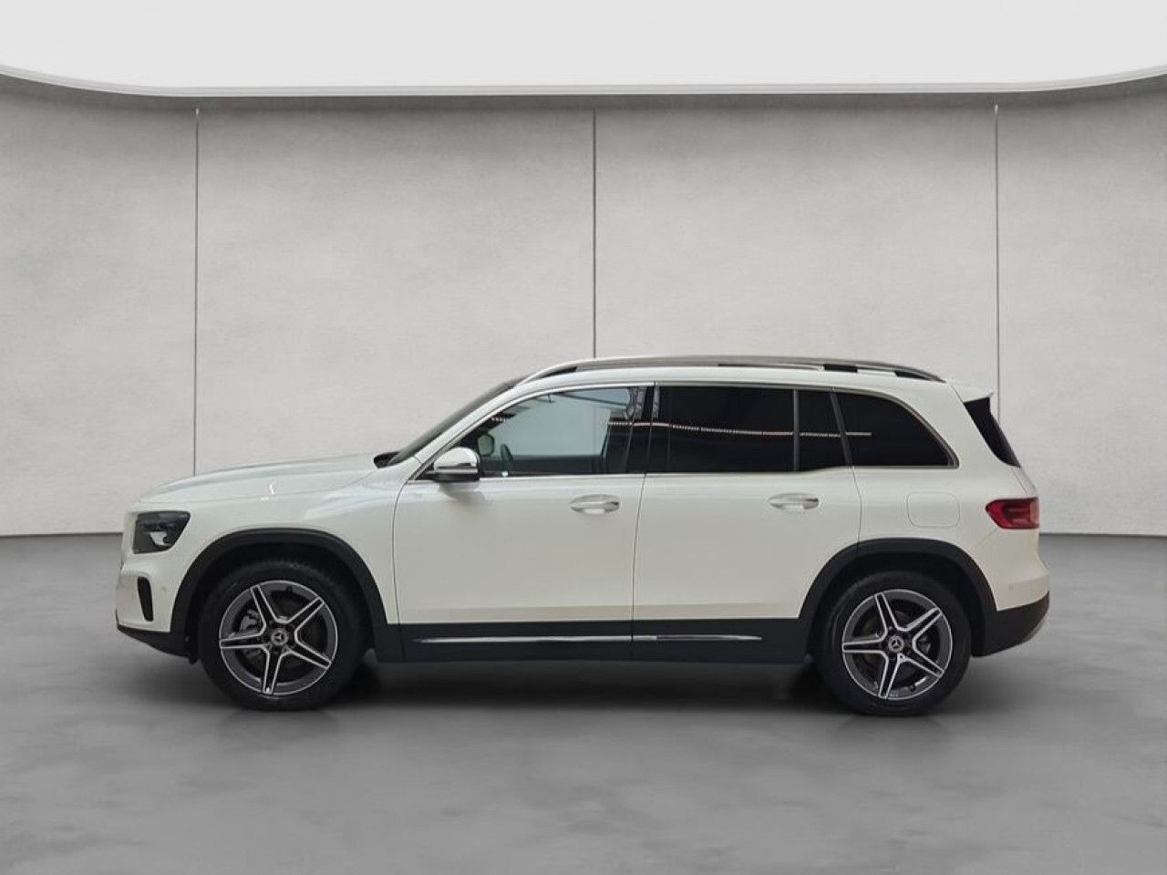 Mercedes-Benz GLB – Bild 2