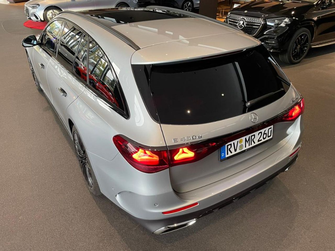 Mercedes-Benz E-Klasse – Bild 6
