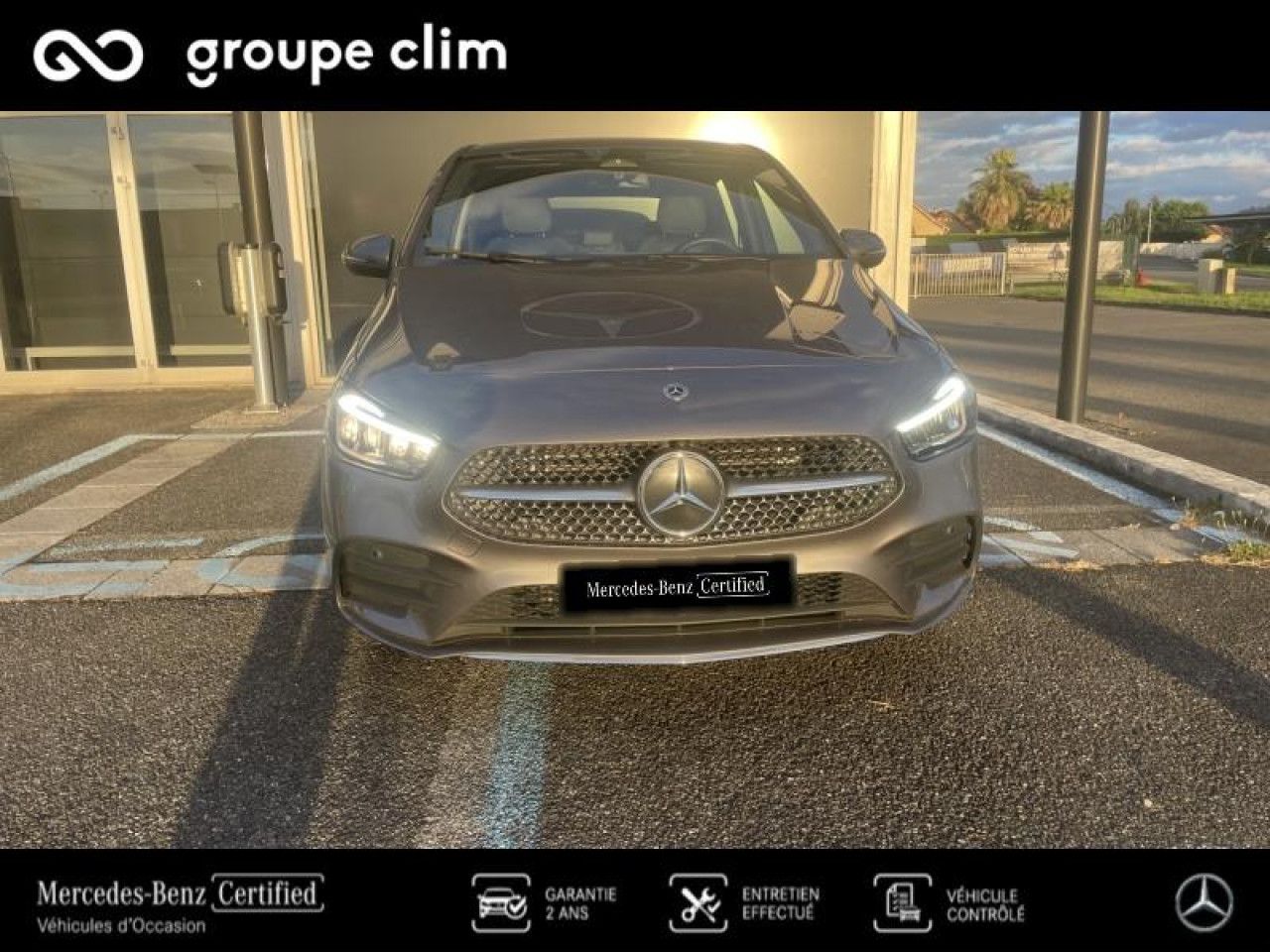 Photo du v&eacute;hicule 2 / 18