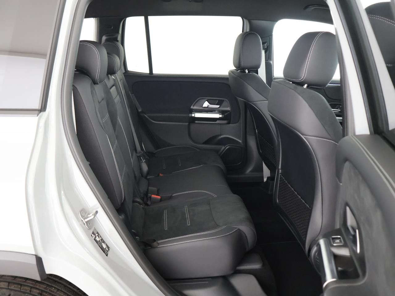 Mercedes-Benz GLB – Bild 14
