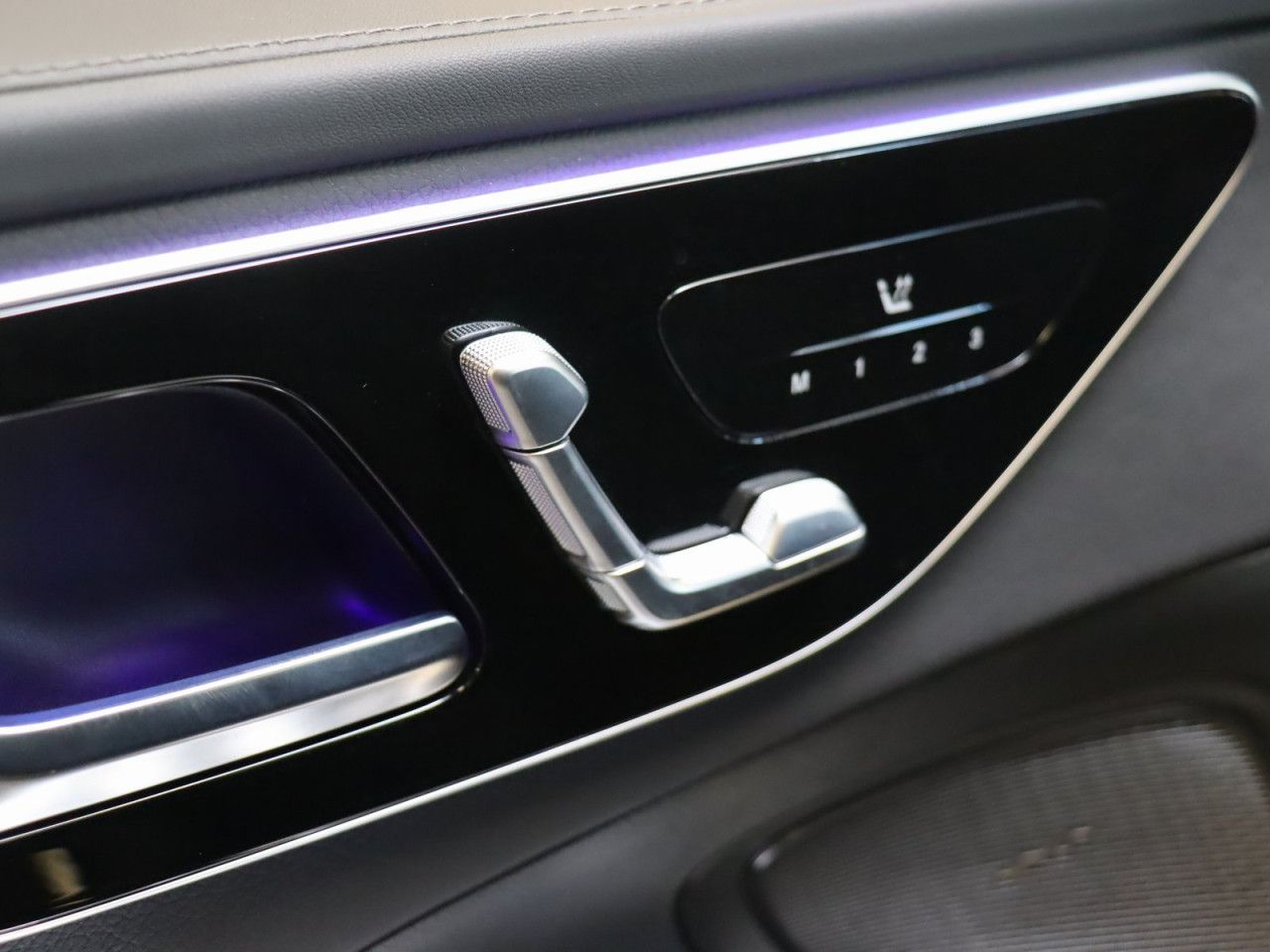 Mercedes-Benz C-Klasse – Bild 11