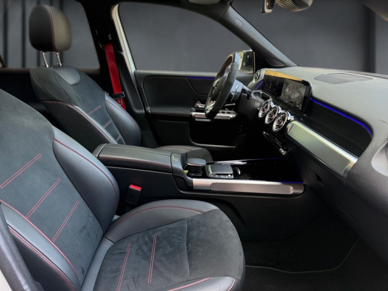 Mercedes-Benz GLB – Bild 17