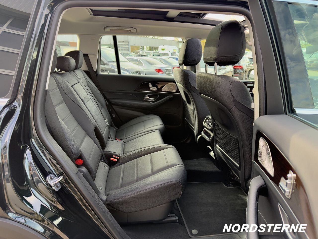 Mercedes-Benz GLS – Bild 17