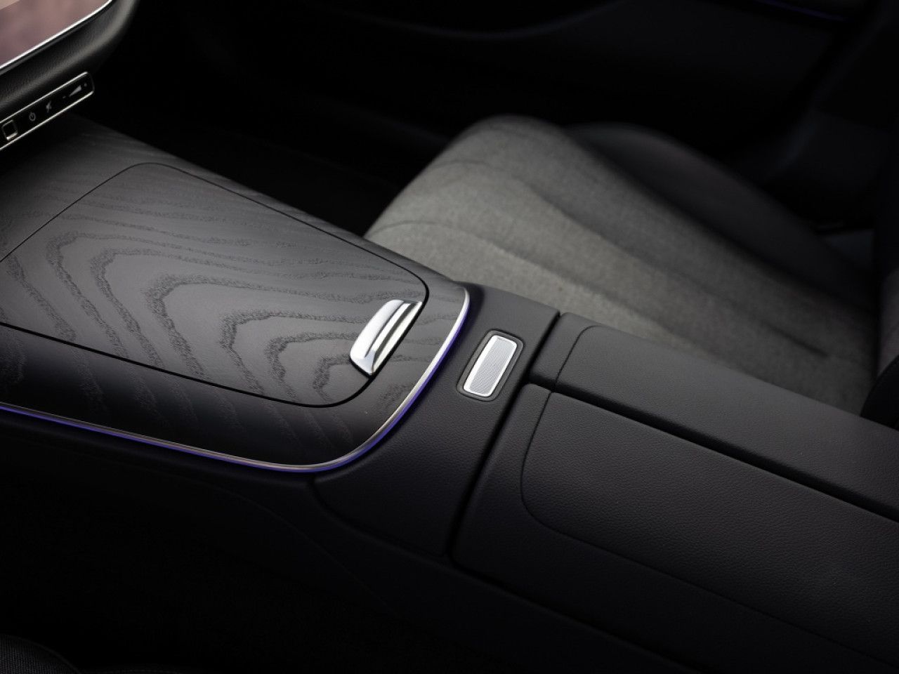 Mercedes-Benz E-Klasse – Bild 19
