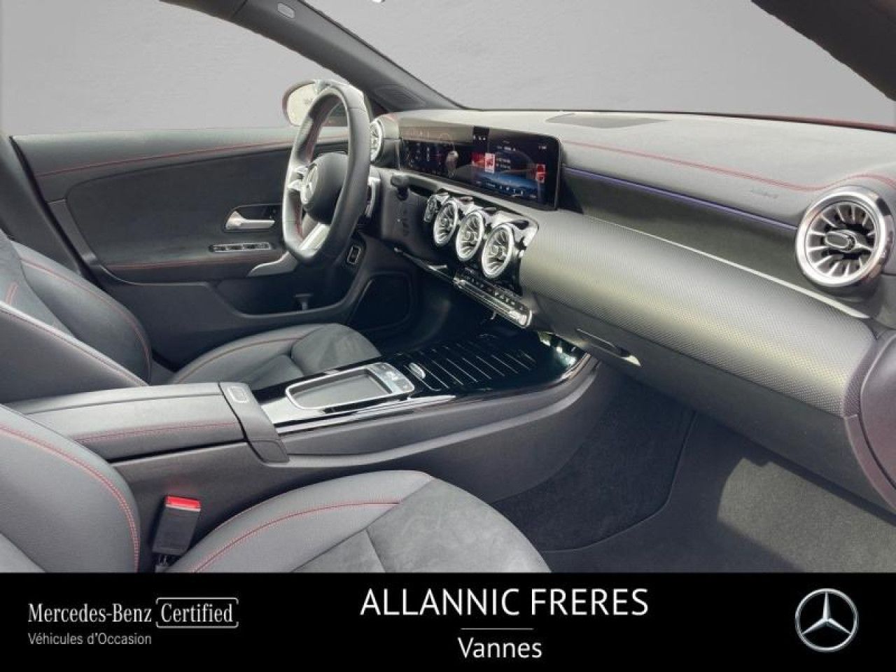 Photo du véhicule 6 / 18