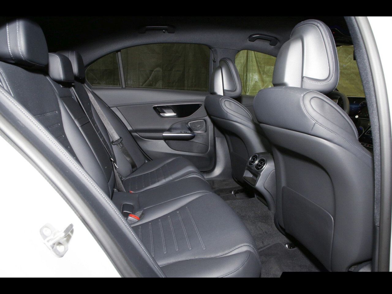 Mercedes-Benz C-Klasse – Bild 9