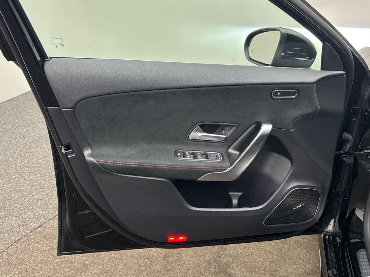 Mercedes-Benz A-Klasse – Bild 2