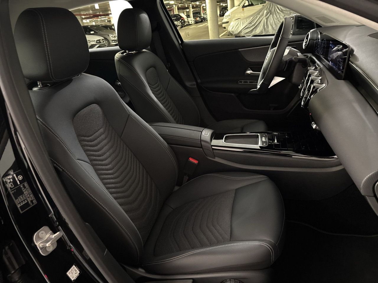 Fahrzeugbild 16 / 19