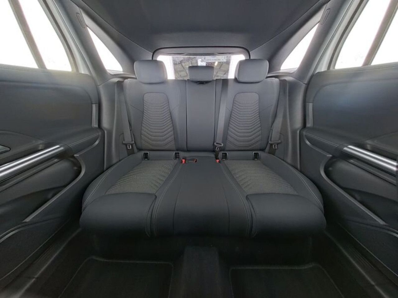 Mercedes-Benz GLA – Bild 8
