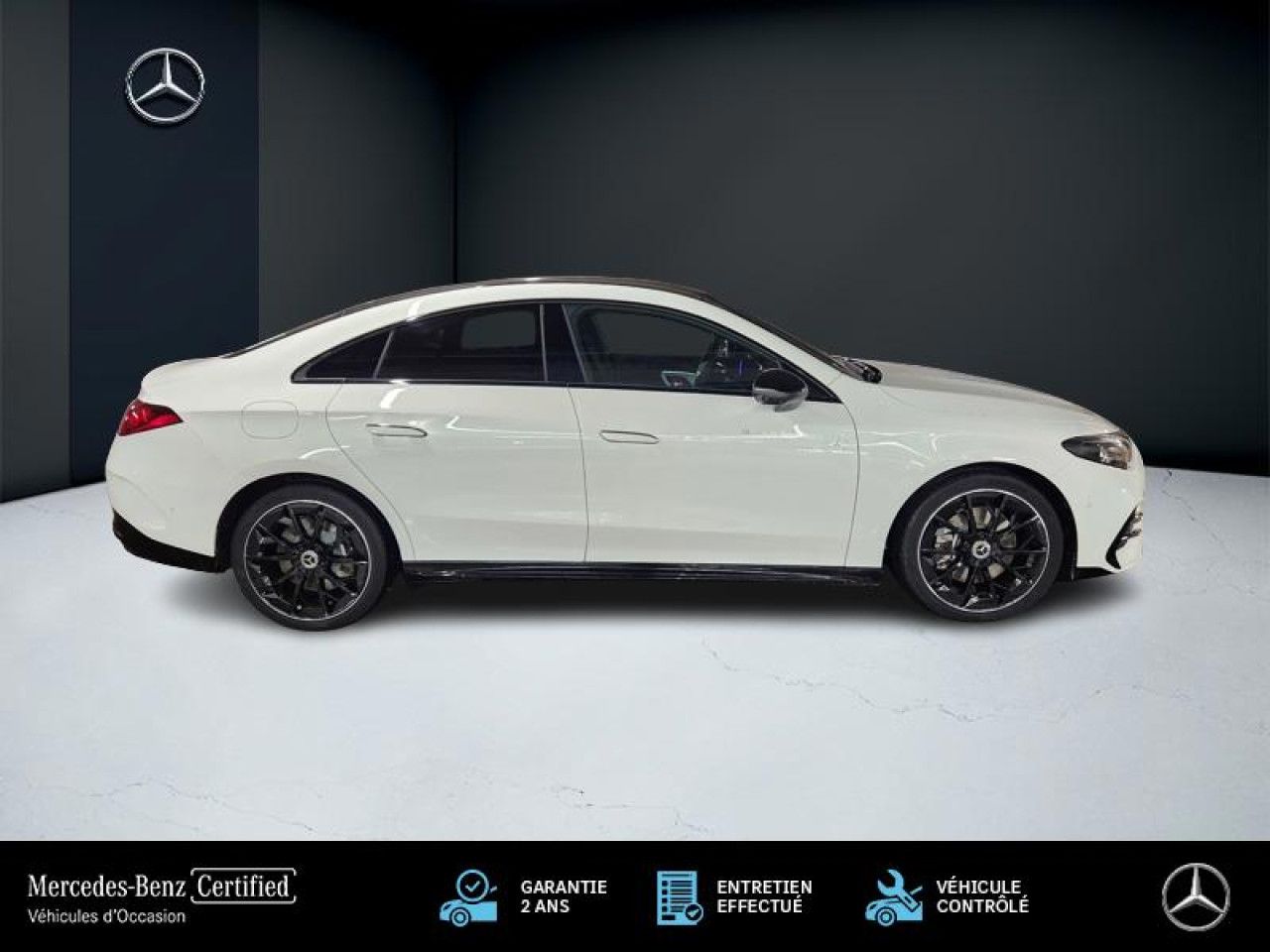 Photo du v&eacute;hicule 3 / 15