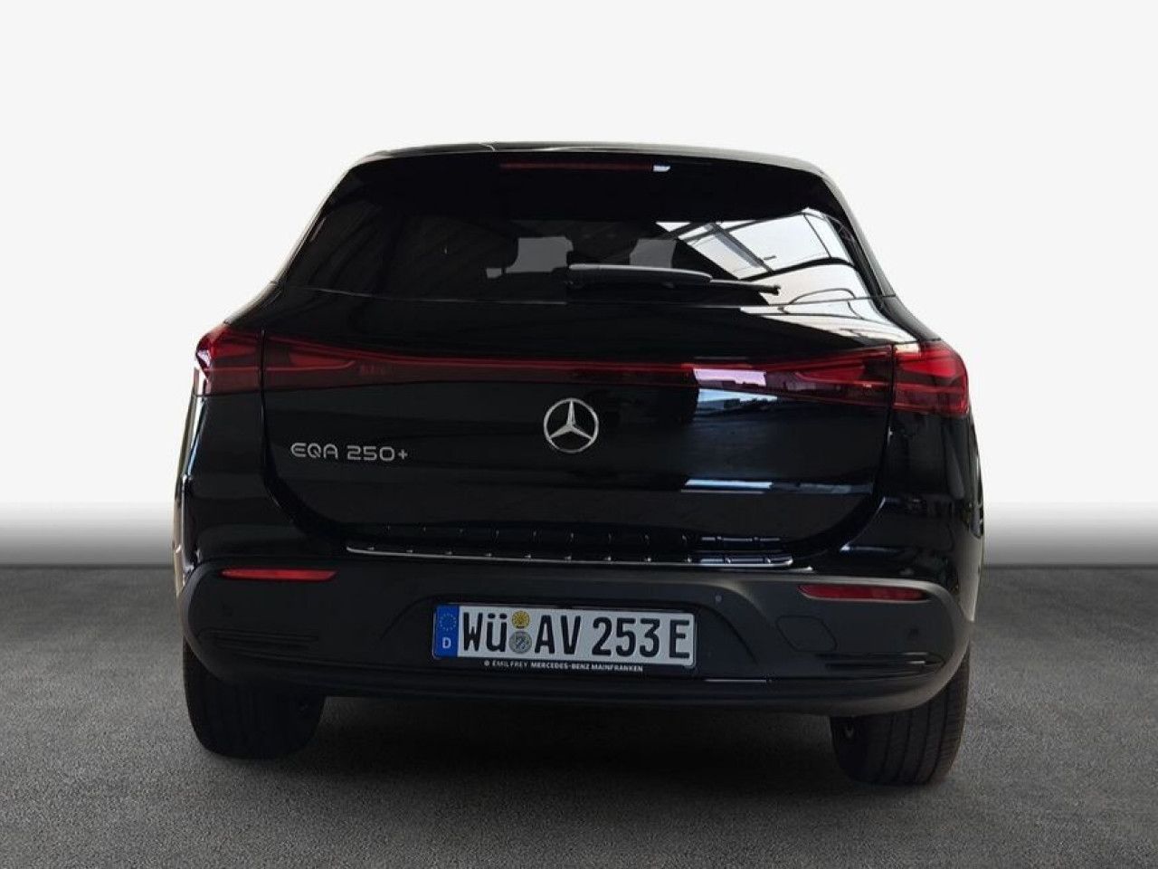 Mercedes-Benz EQA – Bild 6
