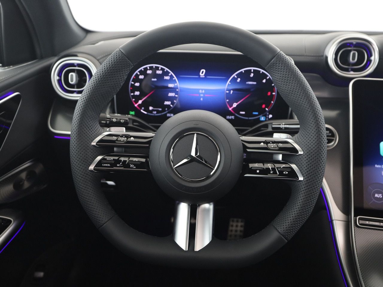 Mercedes-Benz GLC – Bild 11
