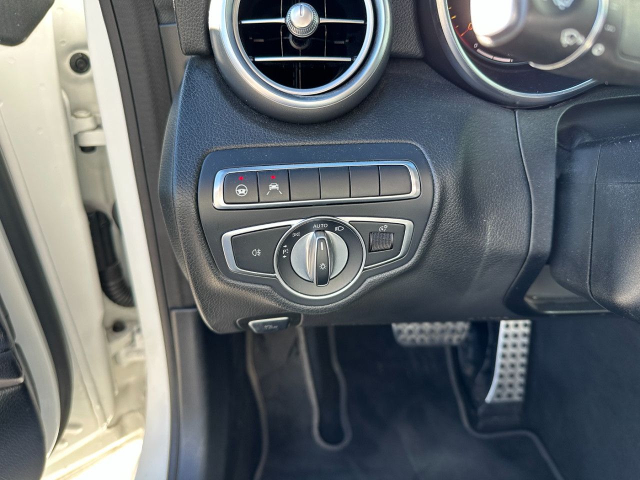 Fahrzeugbild 12 / 23