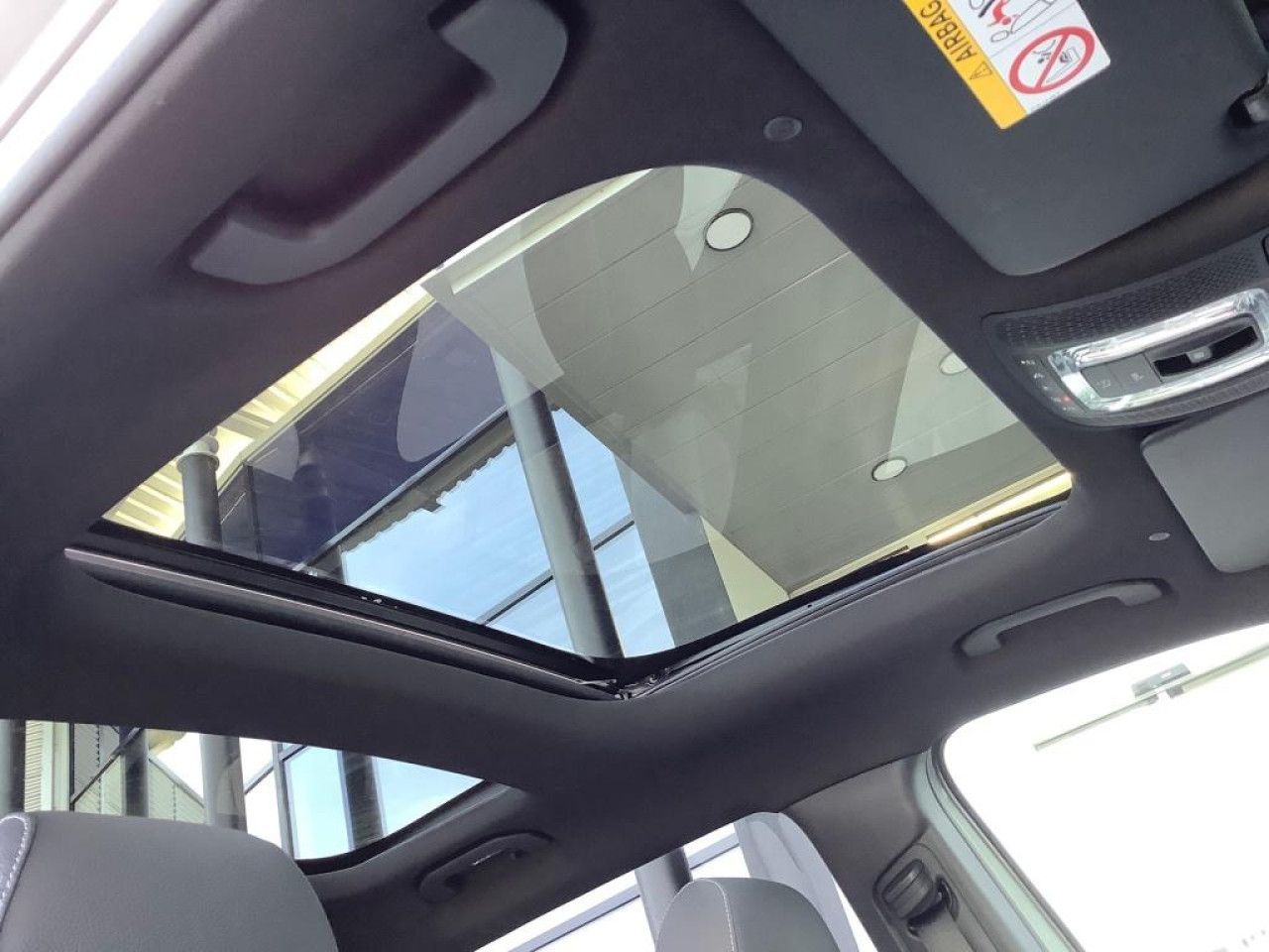 Fahrzeugbild 17 / 19