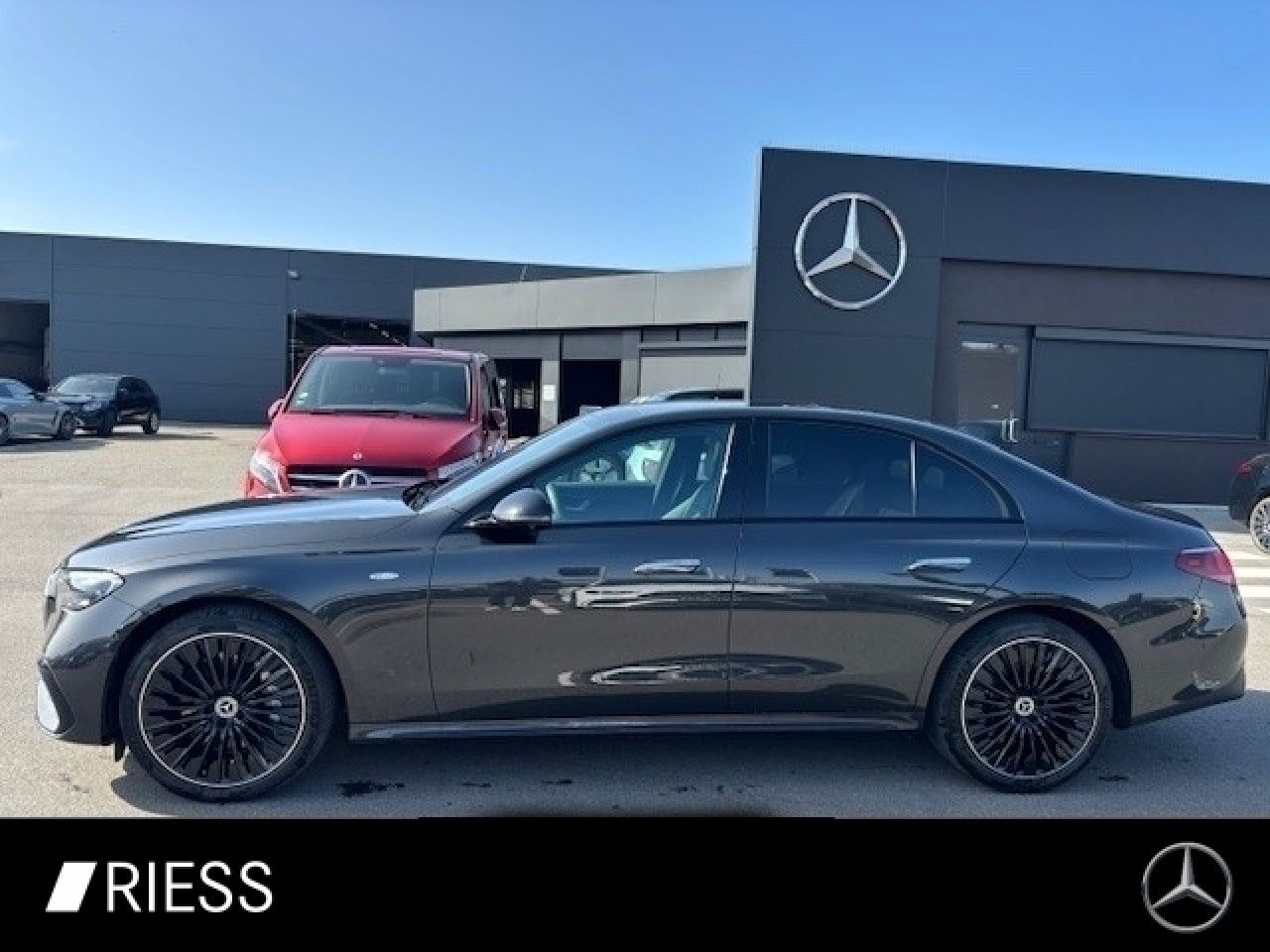 Mercedes-Benz E-Klasse – Bild 3