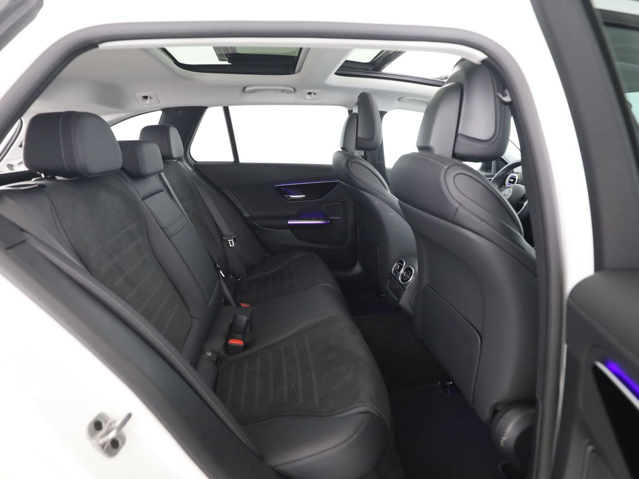 Mercedes-Benz C-Klasse – Bild 17