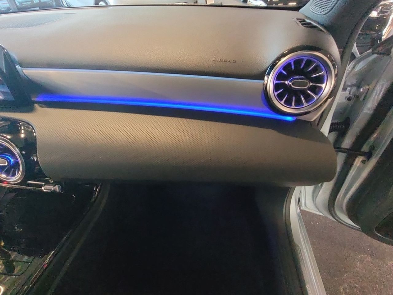 Fahrzeugbild 24 / 26