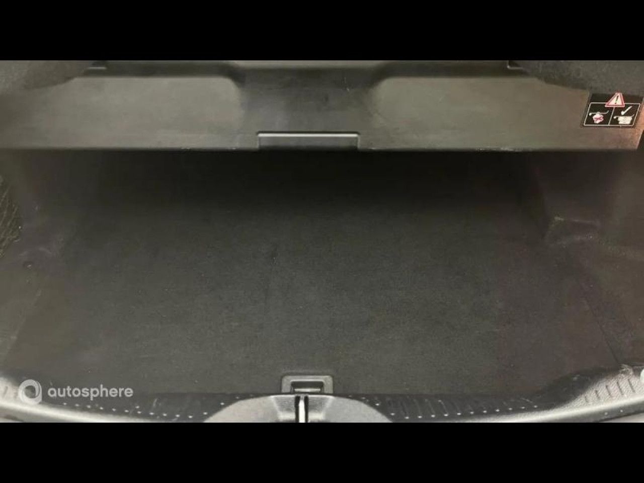 Photo du v&eacute;hicule 17 / 18