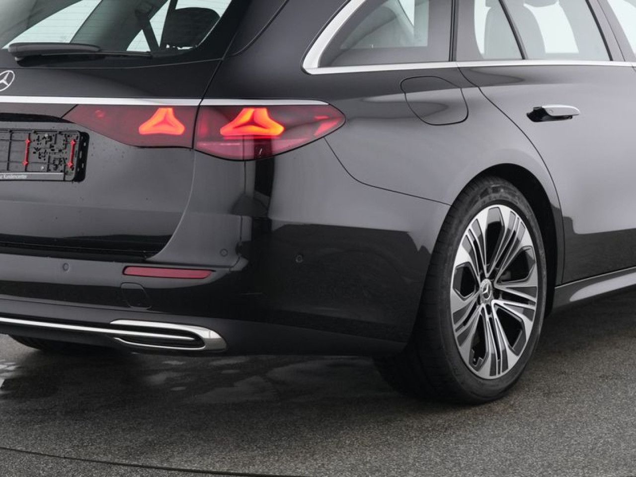 Mercedes-Benz E-Klasse – Bild 4