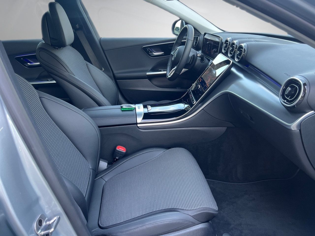 Mercedes-Benz C-Klasse – Bild 24
