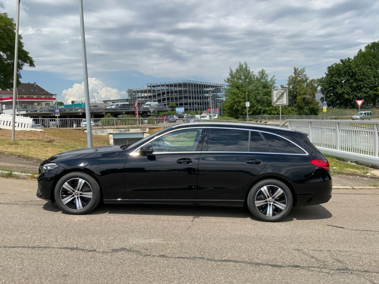 Mercedes-Benz C-Klasse – Bild 2