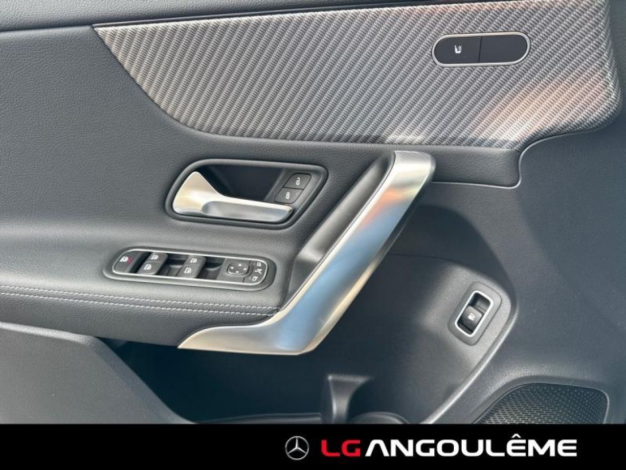 Photo du véhicule 18 / 18