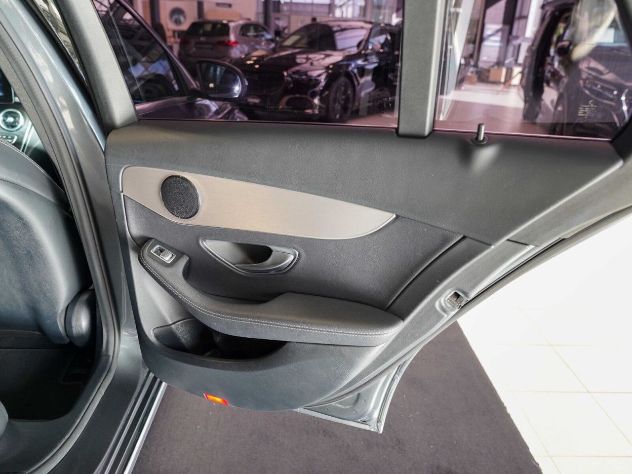 Fahrzeugbild 11 / 25