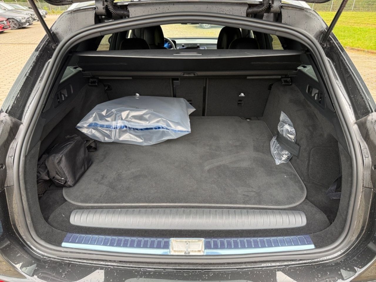 Mercedes-Benz E-Klasse – Bild 10