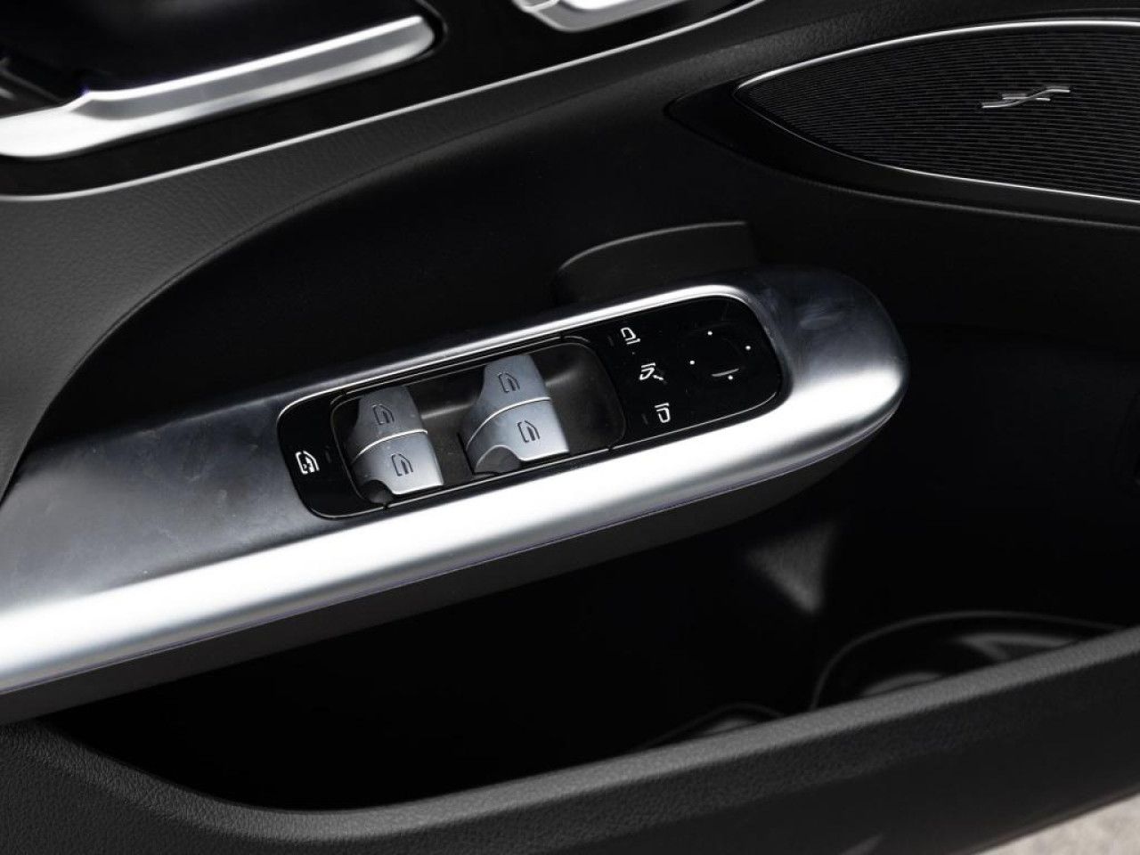 Mercedes-Benz C-Klasse – Bild 14